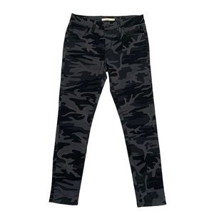 Levi’s 711 Women’s Black & Grey Camo Mid Rise Ankle Skinny Jeans Size 26